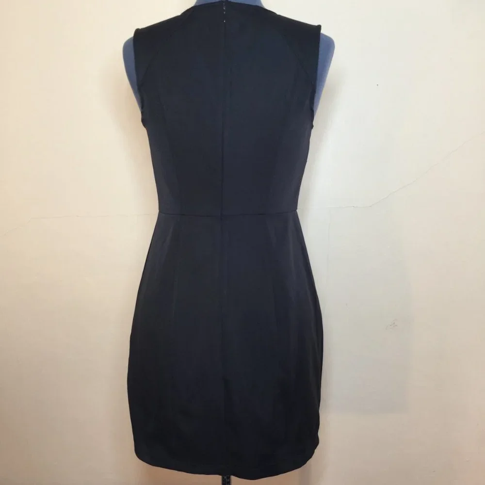 Forever 21 Fitted Black and Purple Sheath Dress Size 6 NWT - Picture 3 of 6